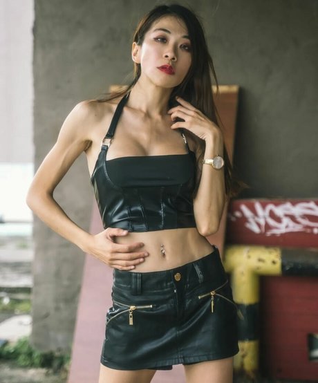 Avrillee999k onlyfans boobs