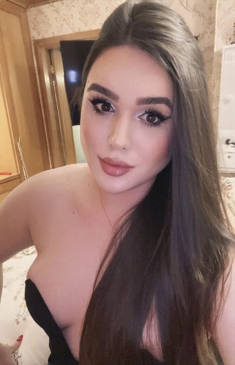 Yasmin Bianchi onlyfans strip