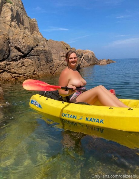 daizeeblu naked on onlyfans