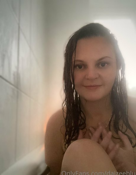 daizeeblu Profile pic