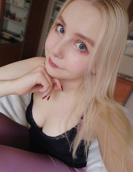 aestheticusernameuwu topless onlyfans