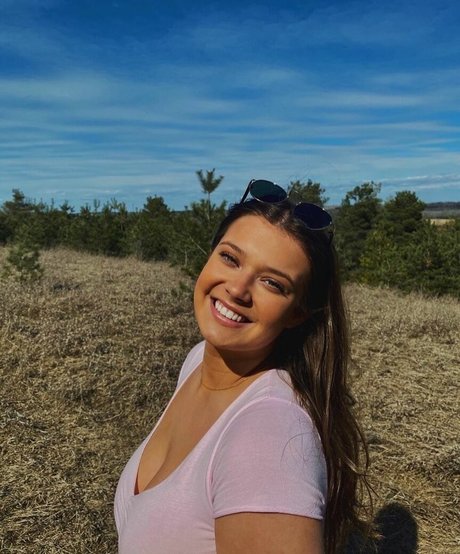 Jenna C onlyfans nude pictures