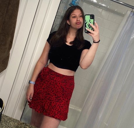 Alana Z onlyfans nude pictures