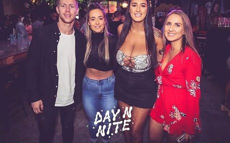 Jayme Lee onlyfans strip tease