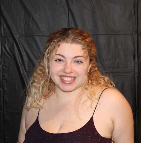 Sophia A only fans nude leaks