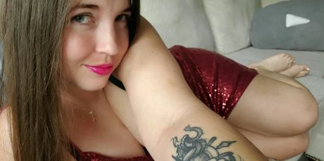 Lisa ASMR on onlyfans