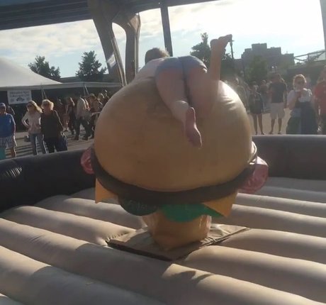 Sydney Poniewaz onlyfans leaks porn