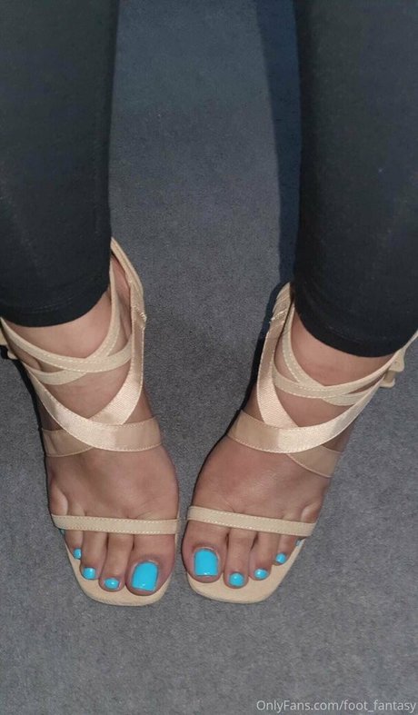 foot fantasy desnuda onlyfans