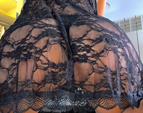 redmil onlyfans tits