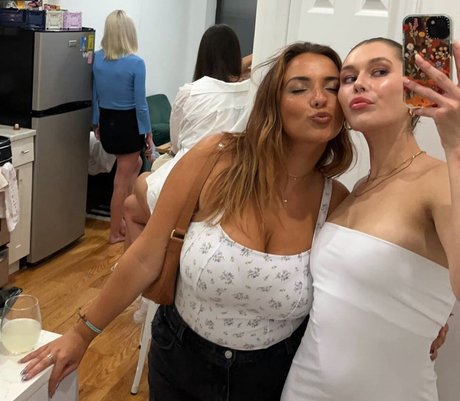 Emily E only fans nudes