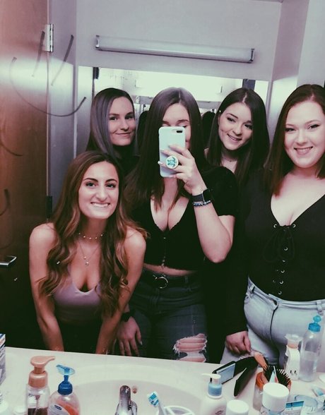 Hannah V onlyfans model