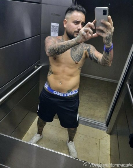 theogcouple nude only fans