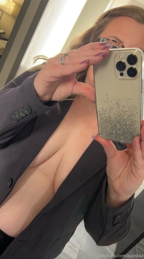 alassska onlyfans leake