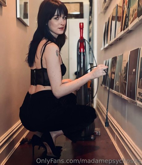 Madamepsychosiss leaked nude onlyfans
