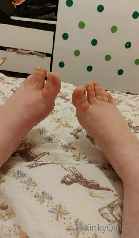 kinkyquinny onlyfans nudes leak