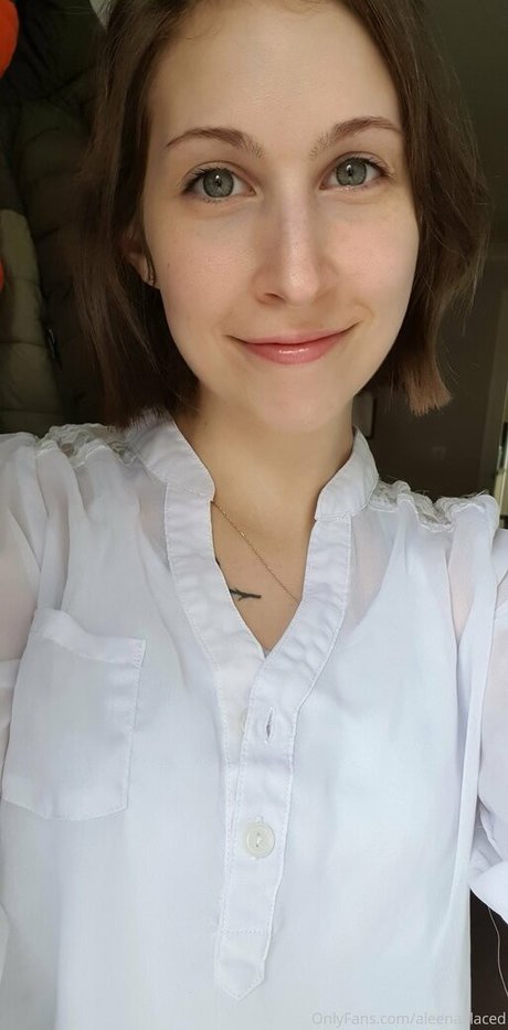 Aleenaxlaced onlyfans pictures