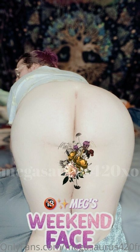 megasaurus420xofree onlyfans pics