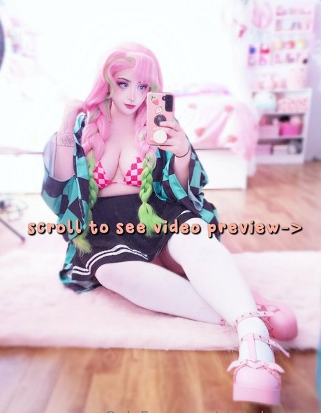 Strawbunnny onlyfans