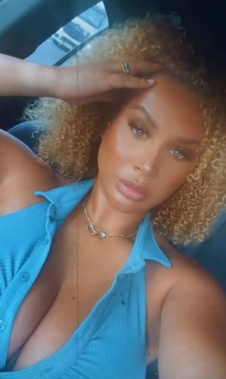 Georgina Seaman onlyfans leaked