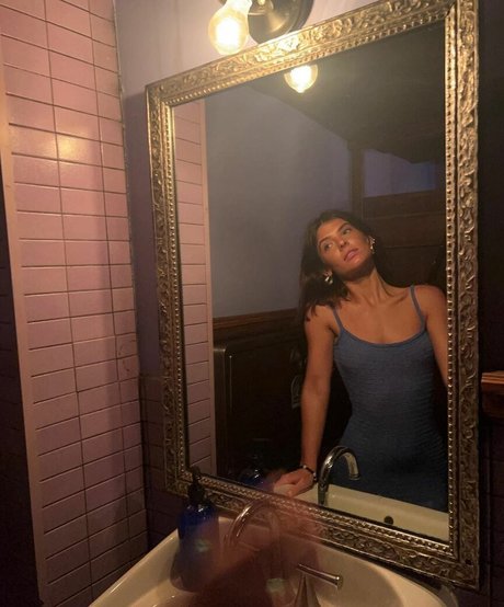 Schlenker Sisters Profile pic