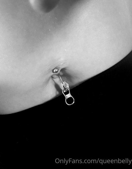 queenbelly naked only fans