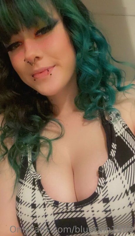 bluerain1998 onlyfans posts