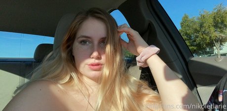 nikoletlarie free onlyfans