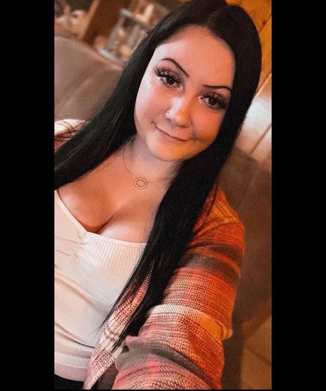 Autumn Fender nude onlyfans