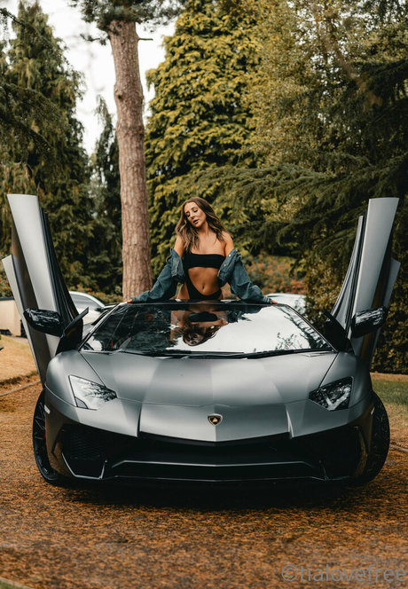 tia love onlyfans pics nude