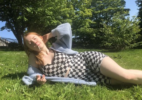 dominiquemystique onlyfans leaj