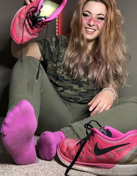 oliviafeetqueen onlyfans gratis