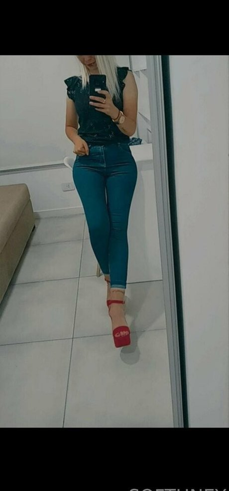 softhney nude onlyfans