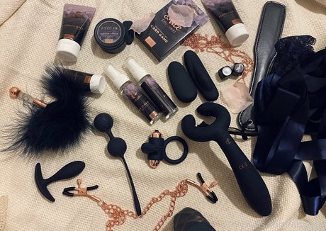 albayey naked onlyfans pics