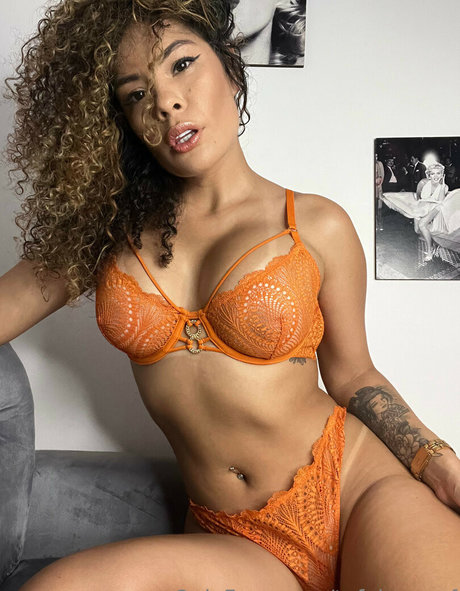 Rachell More onlyfans public photos