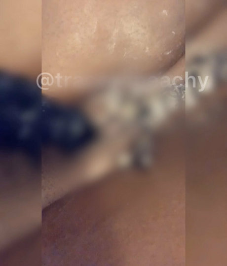 thefamouspeachesandcream only fans porn