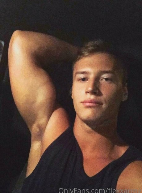 flexxarmy onlyfans leaked dirtyship