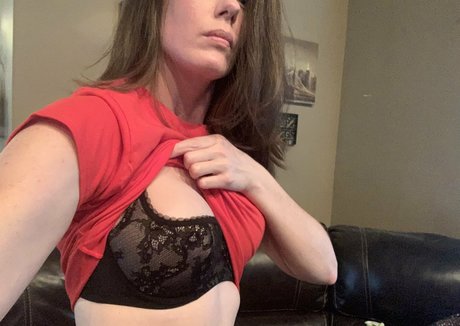 bustybrooke1 leaked porn onlyfans