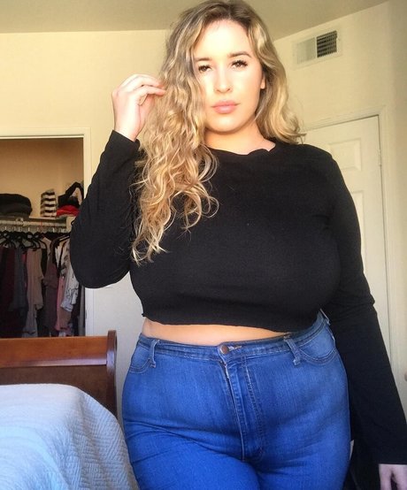 Lo Sangstaaa onlyfans naked