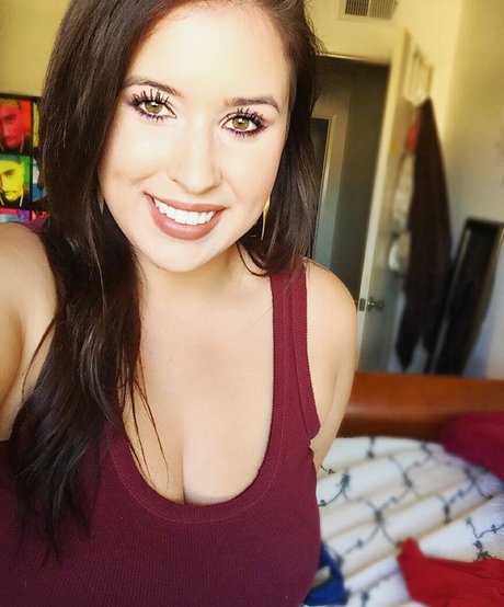 Lo Sangstaaa onlyfans porn