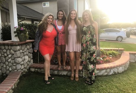 Lo Sangstaaa onlyfans leak new