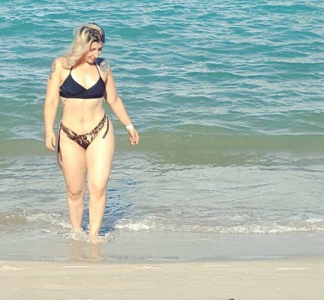 CriptoGirl only fans photos