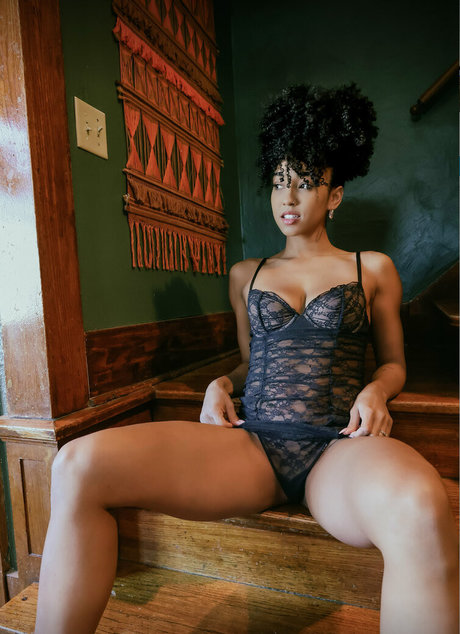 Victoria Esteve onlyfans sex leak