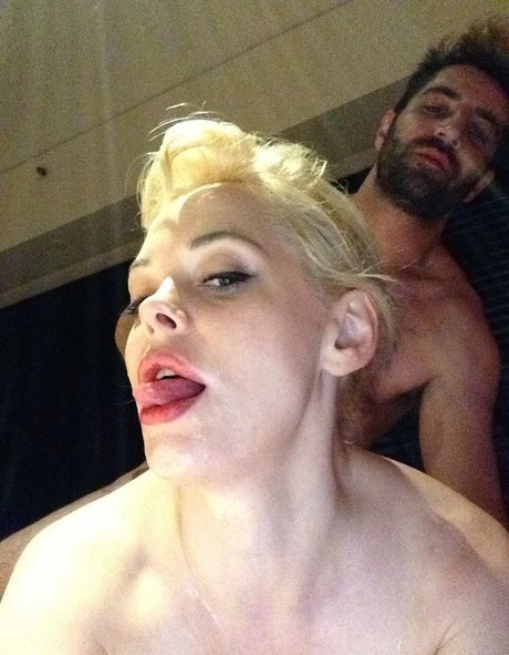 Rose Mcgowan nude leak onlyfans