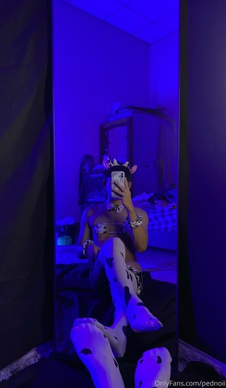 pednoii onlyfans model