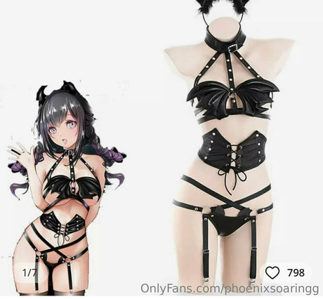 phoenixsoaringg onlyfans images