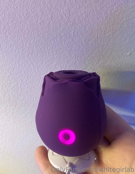 whitegirlab onlyfans leaks