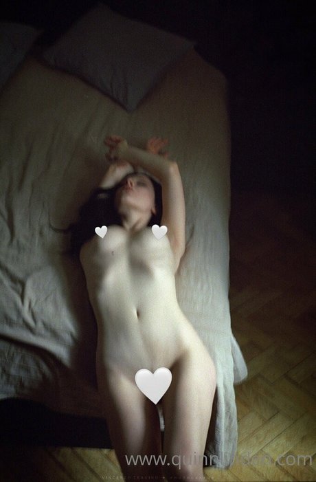 heyitsquinn onlyfans naked porn