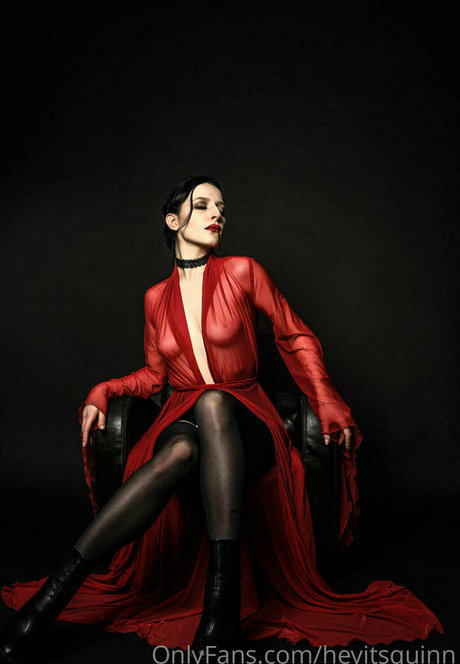 heyitsquinn onlyfans leaks nude