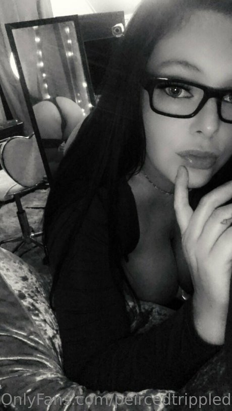 peircedtrippledfree nude leak onlyfans