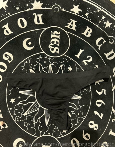 mercymorgbigtitsgoth onlyfans leaked xxx